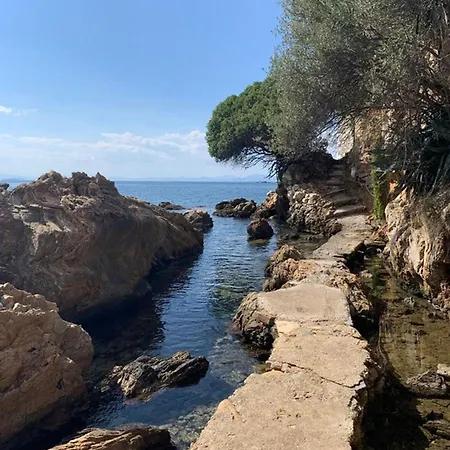 Myrsini's In Pelion Khórto