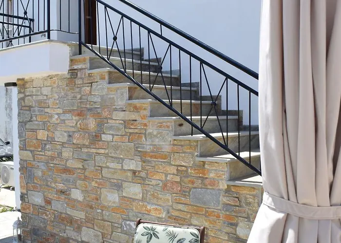 Daire Myrsini's In Pelion *