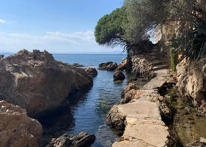 Myrsini's In Pelion Khórto